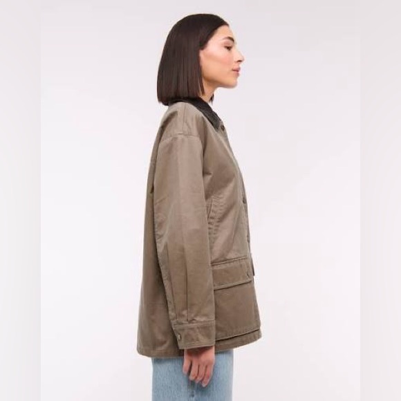 Abercrombie and Fitch Brown Mid-Length Waxed Barn Jacket - Picture 3 of 8